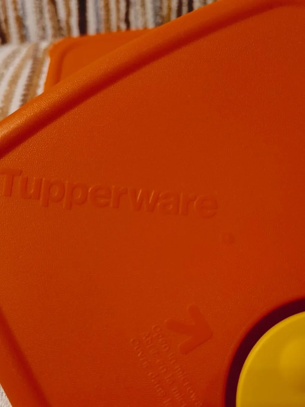 Tupperware Rock N Serve Lot Of 2 Replacement Lids 3386A-4 Vented Red